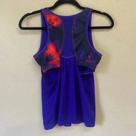 ATHLETA Women’s Tank w/ Built In Sports Bra - Picture 5 of 7